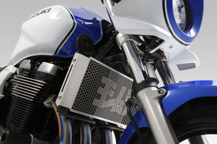 YOSHIMURA BLOG : GSX1400サイクロンマフラー3種類の写真を新しくしま 