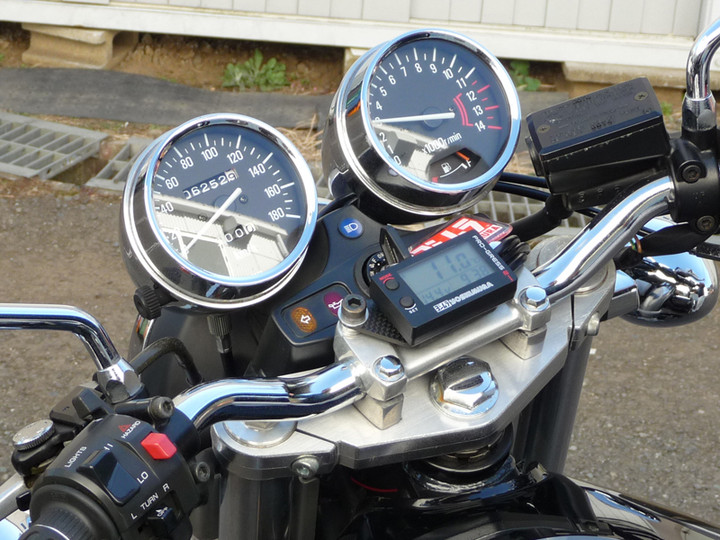 YOSHIMURA BLOG : ゼファー400 TMR-MJN32キャブ 絶賛販売中！