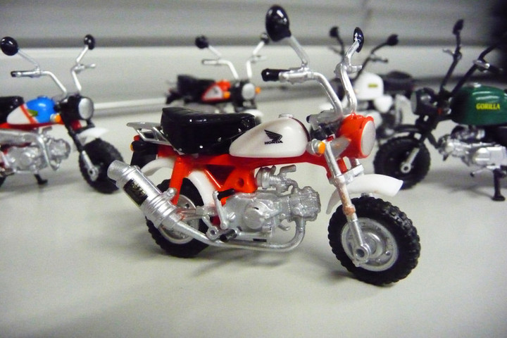 YOSHIMURA BLOG : カプセルトイ モンキー・ゴリラ コレクション