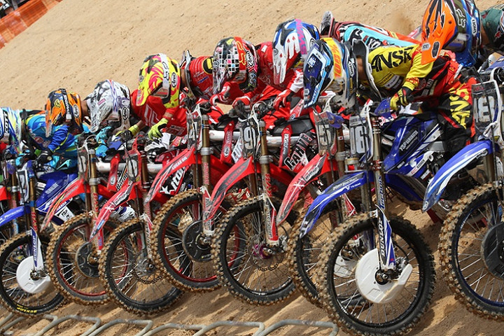 CRF450R(2017〜18)ステンレスサイクロンマフラー最終値下げ！！！ CRF450R(2017〜18)ステンレスサイクロンマフラー - メルカリ